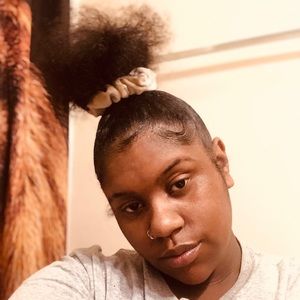 Meet your Posher, Tamar